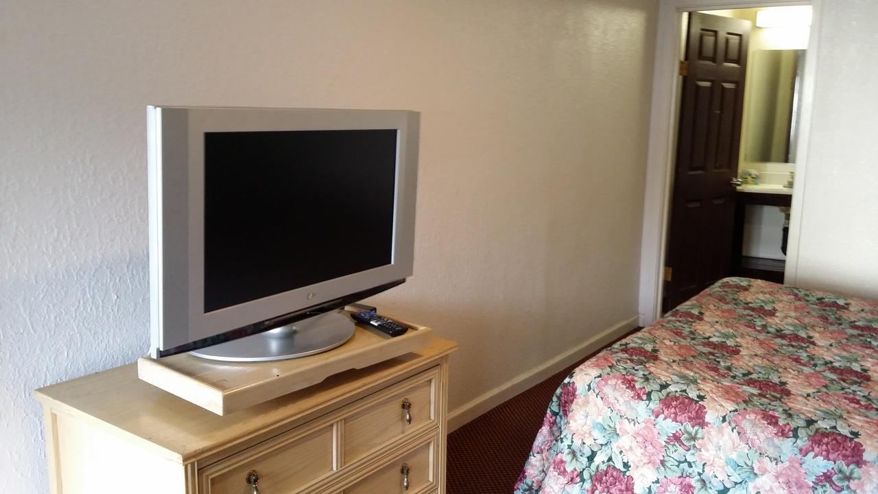 Redwood Inn ウィリッツ エクステリア 写真