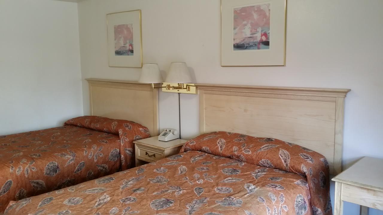Redwood Inn ウィリッツ エクステリア 写真